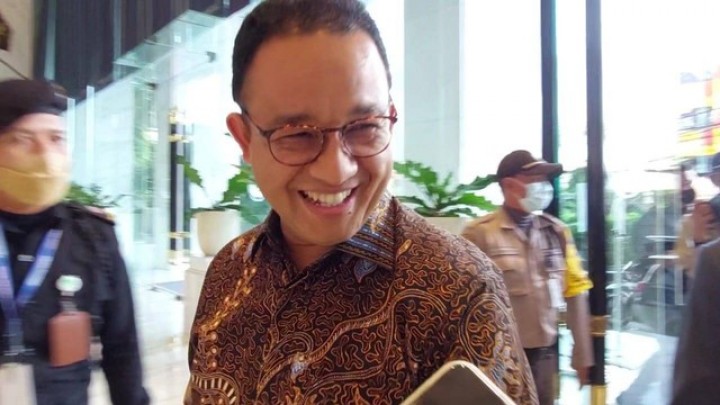 Anies Baswedan menyinggung nama Menko Polhukam Mahfud MD dan Gubernur Jawa Timur Khofifah Indar Parawansa saat ditanya perihal bakal calon wakil presiden (bacawapres). Sumber: Internet