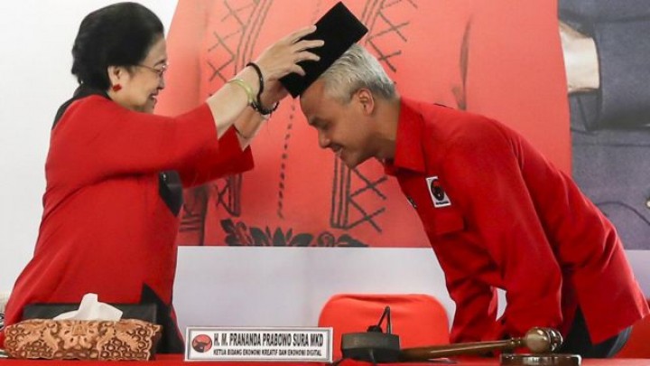 Begitu Mudahnya Megawati Mencoret Nama Ganjar Pranowo dari Posisi Capres 2024