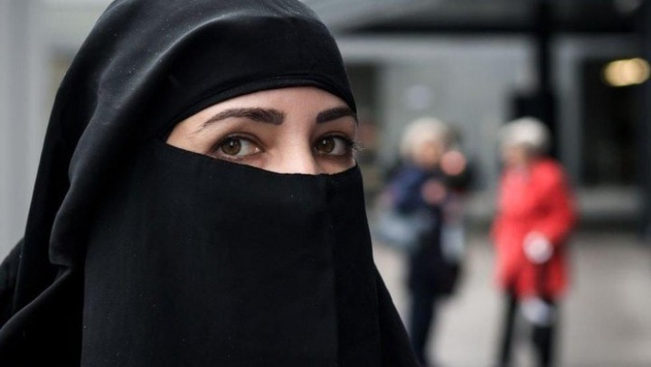 Alasan Wanita Muslimah Diwajibkan Memakai Hijab, Apa Saja?. (Pixabay/Foto)
