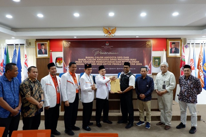 Partai PKS mendaftar ke KPU Riau 