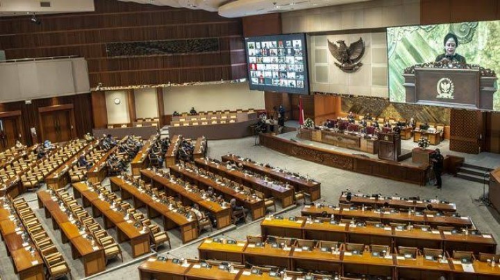 Direktur Studi Demokrasi Rakyat (SDR), Hari Purwanto meminta DPR RI memprioritaskan penghapusan kemiskinan ekstrim dan stunting di Indonesia. Sumber: UM