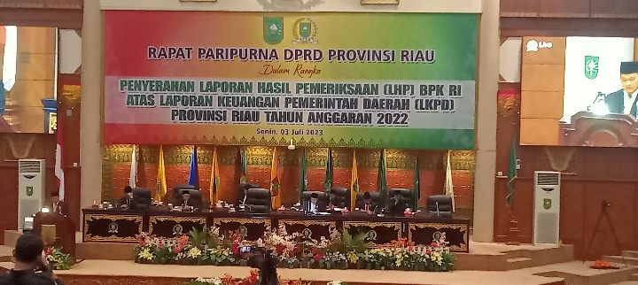 Paripurna DPRD Riau tentang LKPD tahun 2022