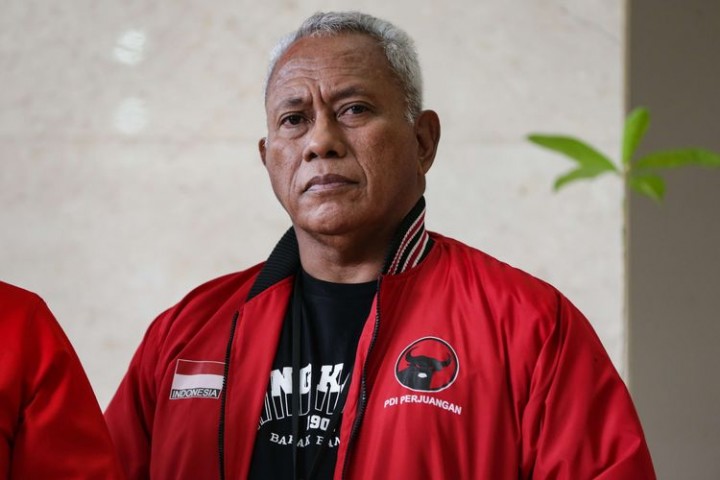 Ketua DPP PDI Perjuangan Bidang Kehormatan, Komarudin Watubun menyebut Budiman Sudjatmiko merupakan kader pembangkang. Sumber: kompas.com