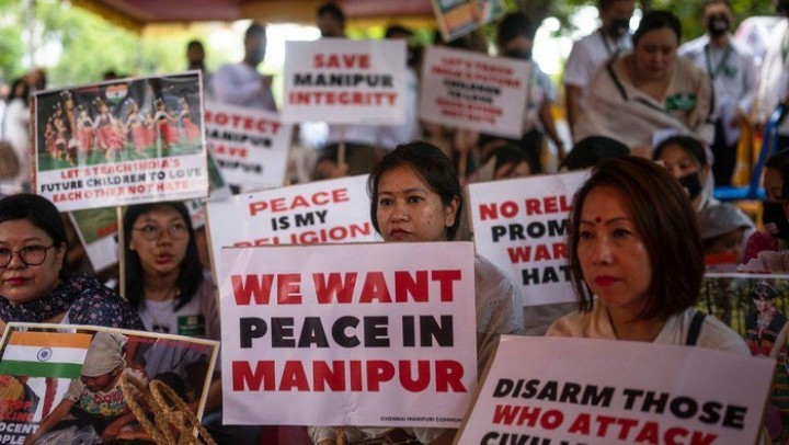 Kerusuhan Pecah di India Buntut 2 Wanita Diarak Bugil-Diperkosa Massal. (