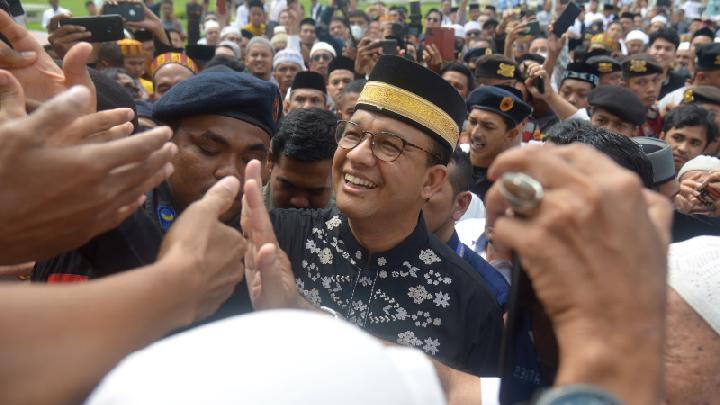 Relawan Anies Baswedan yang tergabung dalam Sekretariat Bersama (Sekber) Aliansi Nasional Indonesia Sejahtera (Anies) memilih cara baradap untuk memenangkan jagoannya di Pilpres 2024. Sumber: tempo.co