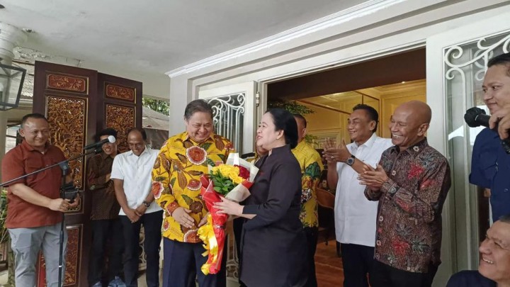 Ketua DPP PDIP Said Abdullah menyebut Pertemuan antara Ketua DPP PDIP Puan Maharani dengan Ketua Umum Partai Golkar Airlangga Hartarto menghasilkan kerja sama politik.  Sumber: detik.com