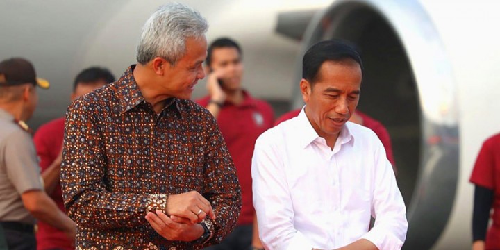Politisi PDIP Ganjar Pranowo dan Presiden RI Joko Widodo. Sumber: Rmol.ID