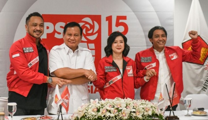Ketum Gerindra Prabowo Subianto dan petinggi PSI. Sumber: nusabali.com