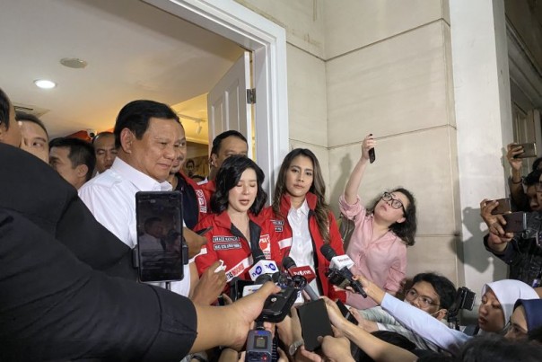Ketum Gerindra Prabowo Subianto dan Petinggi PSI. Sumber: FIN