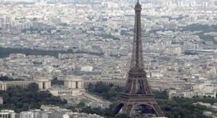 Foto menara Eiffel /Reuters