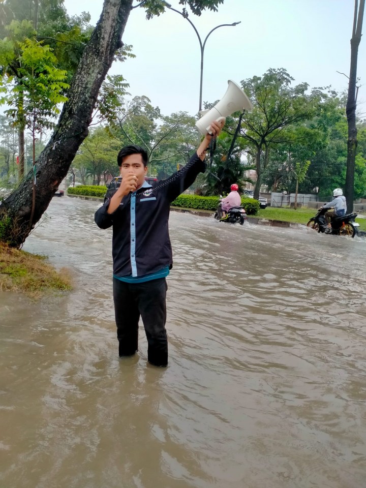 Mahasiswa Desak PJ Wali Pekanbaru Muflihun Segera Selesaikan Masalah Banjir 
