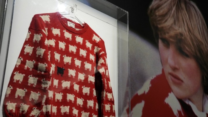 Pecahkan Rekor, Sweater Domba Hitam Putri Diana Terjual dengan Harga Rp17,6 M. (CTV News/Tangkapan Layar)