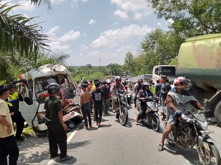 Kecelakaan lalulintas di Jalan Pekabaru-Pinggir