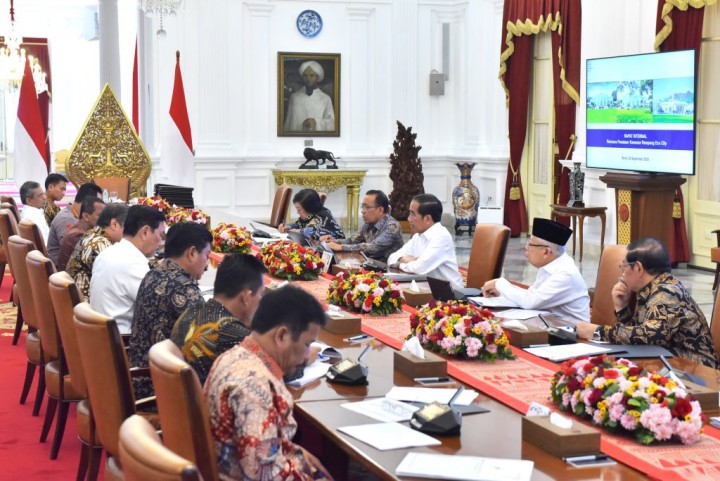 Bukan Digusur Tapi Digeser, Ini 3 Arahan Jokowi Tuntaskan soal Rempang Secara Kekeluargaan. (Dok. Sekretariat Kabinet)