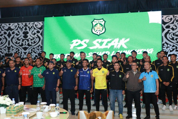 Launching Pemain dan Jersey, Bupati Alfedri Harap PS Siak Masuk Liga 2 Nasional.