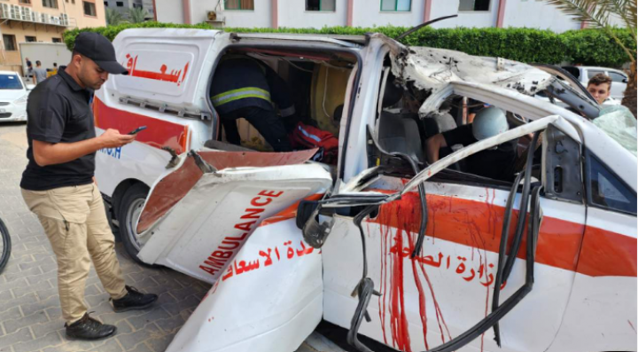 Tentara Israel Tembak Ambulans Bawa Pasien, Gempur RS Terbesar Kedua di Gaza. (Republika.id/Foto)