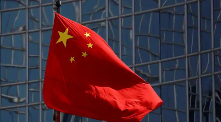  Bendera Cina. Beberapa pemodal dan pengusaha terkemuka China telah jatuh dari anugerah dalam beberapa tahun terakhir karena tindakan keras terhadap korupsi yang diluncurkan oleh Presiden Xi Jinping /Reuters