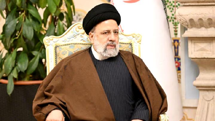 Demi Palestina, Presiden Iran Perdana Injak Kaki di Saudi Arabia. (X/Foto)