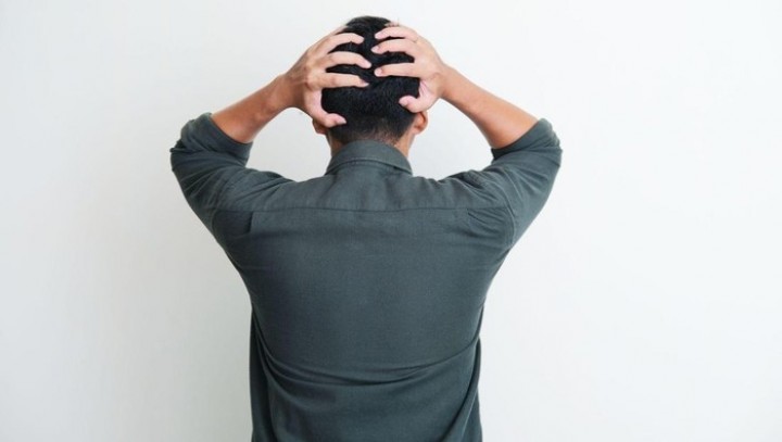 4 Tips Cepat Atasi Sakit Kepala Mencengkram Bagian Belakang  