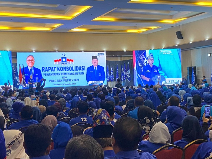 Zulkifli Hasan menghadiri Rapat Konsolidasi Pemantapan Pemenangan 2024, Pileg dan Pilpres DPW PAN tingkat Provinsi Riau, Sabtu (16/12/2023).