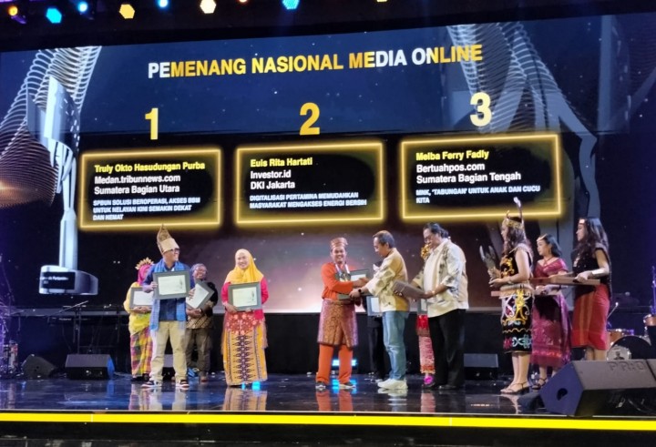 Malam Penganugerahan Anugerah Jurnalistik Pertamina (AJP) 2023 di Yogyakarta, sebanyak 3 wartawan Riau berhasil meraih predikat juara nasional