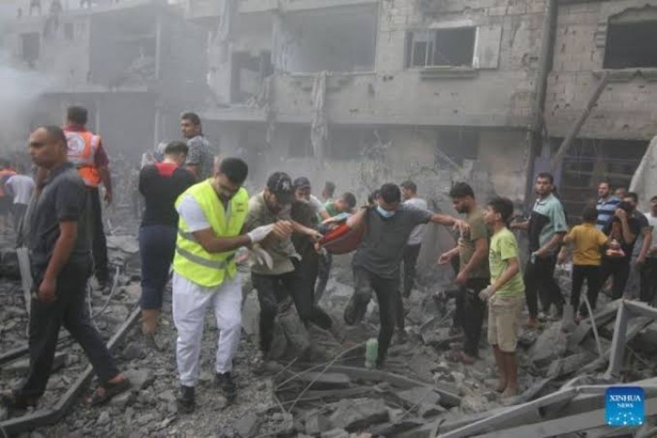Belasan ribuan warga Palestina tewas dibombardir Israel (net)