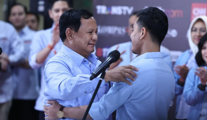 Potret Prabowo Subianto dan Gibran Rakabuming Raka usai Debat Pertama Cawapres di KPU RI. (Screenshot Instagram @prabowo)