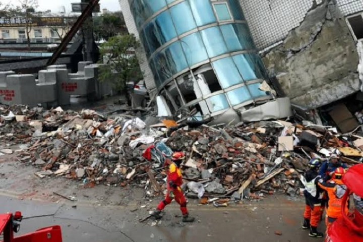 Gempa Bumi di China