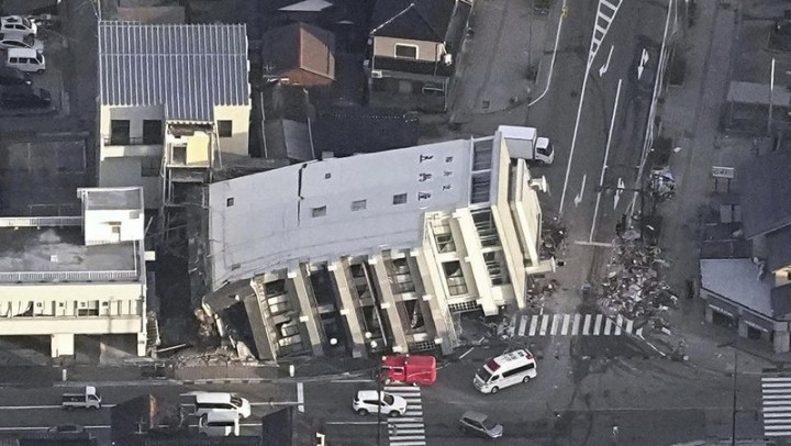 5 Fakta Gempa Jepang dengan Magnitudo 7,5 Guncangan yang Picu Tsunami Dibeberapa Negara Ini. (CNBC/Screeshot)