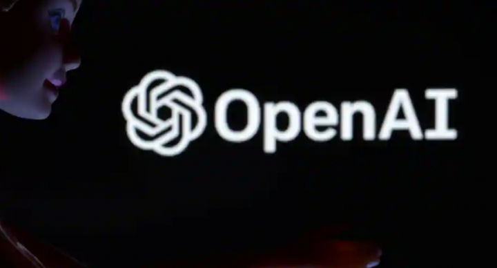 Logo OpenAI terlihat dalam ilustrasi ini /Reuters