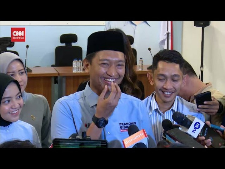 Kubu Prabowo Sentil Hasto Sekjen PDIP sebut 'FOMO' Bagi-bagi Telur di Rusun Tanah Tinggi. (tangkapb Layar YouTube/CNN)