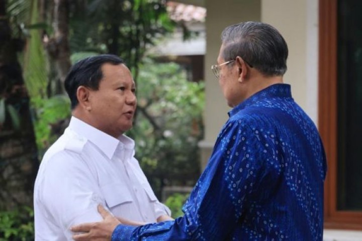 Ketua Majelis Tinggi Partai Demokrat Susilo Bambang Yudhoyono (SBY) dan Capres Prabowo Subianto. Sumber: JPNN.COM
