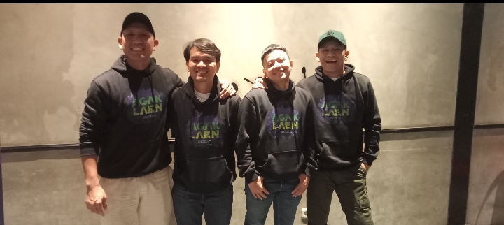 Para pemain film 'Agak laen ' saat road show di Pekanbaru 