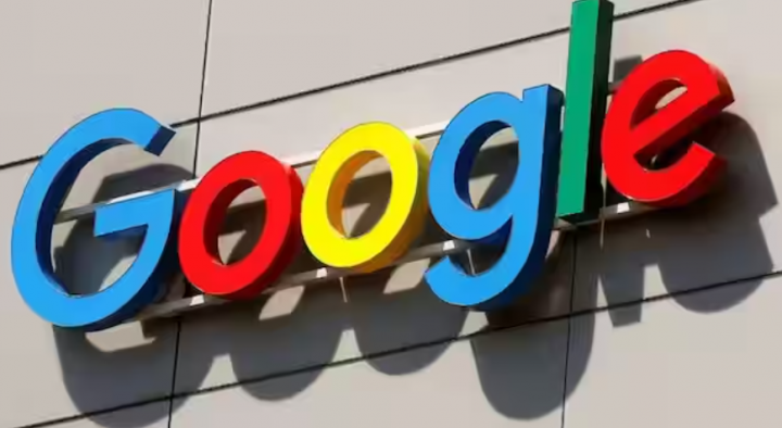 Gugatan tersebut menuduh bahwa sekitar Maret 2018, Google mendapat kabar tentang kesalahan perangkat lunak yang telah membuat data pribadi pengguna Google+ terpapar, tetapi perusahaan tidak mengungkapkan fakta tersebut selama tiga tahun /Agensi