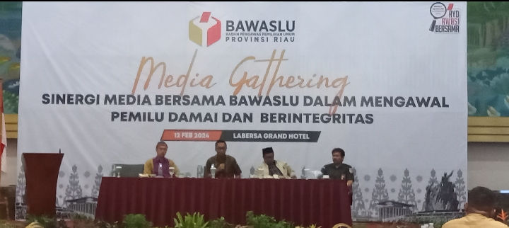 Bawaslu Riau Minta Pers Kawal Masa Tenang Pemilu