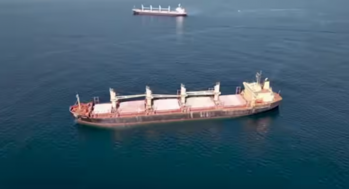 Gambar menunjukkan kapal kargo Rubymar berbendera Inggris berbendera Belize /Reuters