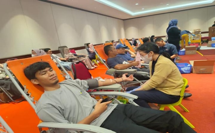 Antusias Demi Kemanusiaan, Warga Riau Kompleks Donorkan 1.071 Kantong Darah