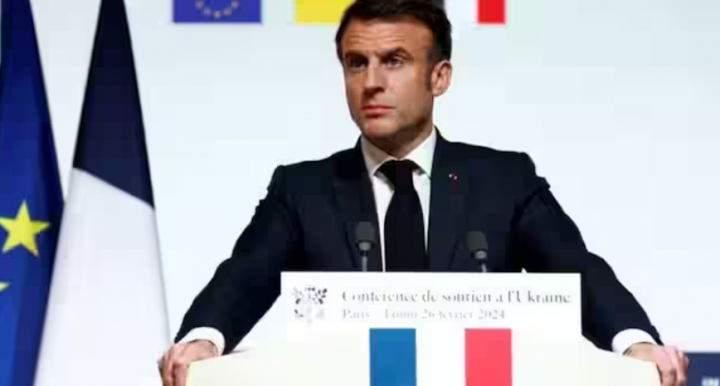 Presiden Prancis Emmanuel Macron berbicara selama konferensi pers di Istana Elysee di Paris, pada 26 Februari 2024 /Reuters