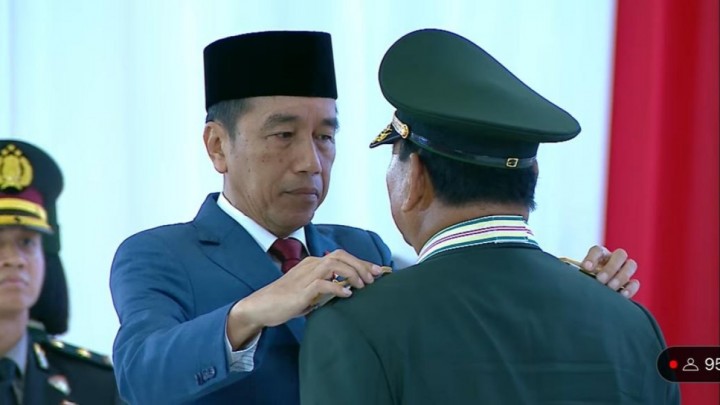 Jokowi Ungkap Bukan Dirinya, tapi Sosok Ini yang Angkat Prabowo Subianto jadi Jenderal Bintang Empat 