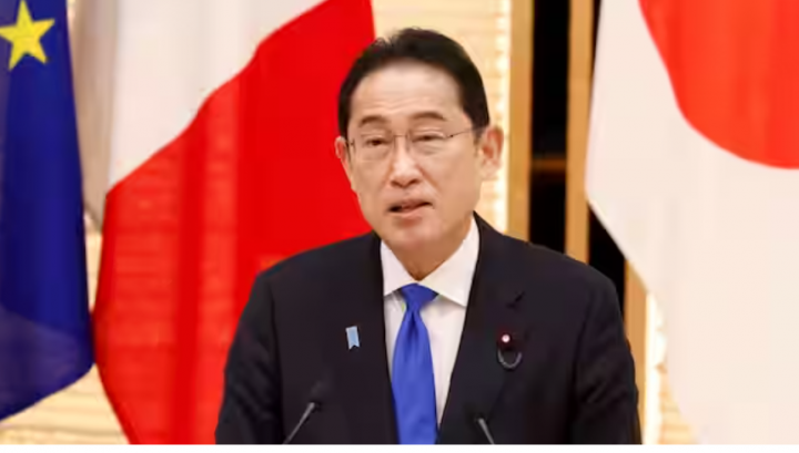 Gambar menunjukkan Perdana Menteri Jepang Fumio Kishida di kantor perdana menteri Jepang di Tokyo, 5 Februari 2024 /Reuters