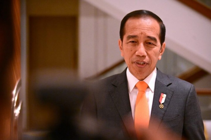 Tim Hukum AMIN Tuding Presiden Jokowi Dibalik Menangnya Prabowo-Gibran. (X/Foto)