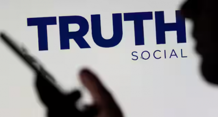 Logo jejaring Truth Social /Reuters