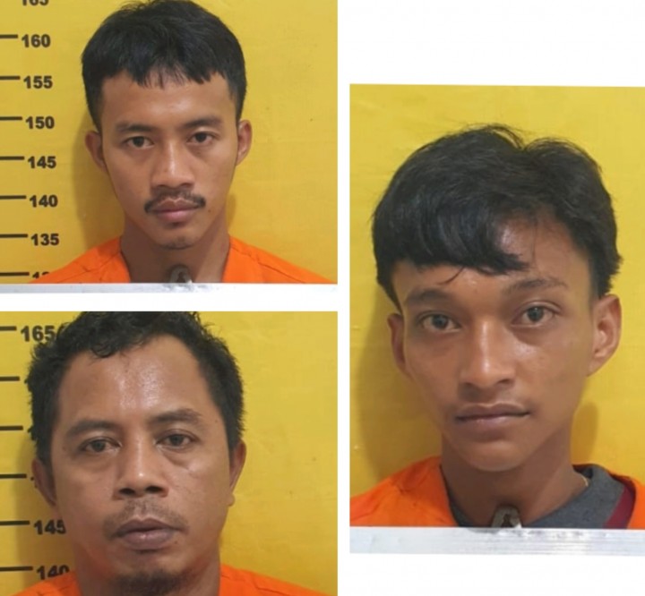 Tiga tersangka pelaku narkoba saat ditangkap Satnarkoba Polres Bengkalis