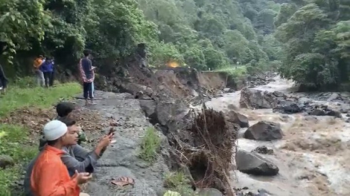 Update Banjir Bandang Sumbar, BNPB: 41 Korban Tewas dari Agam, Tanah Datar dan Padang Panjang. (X/BNPBD)