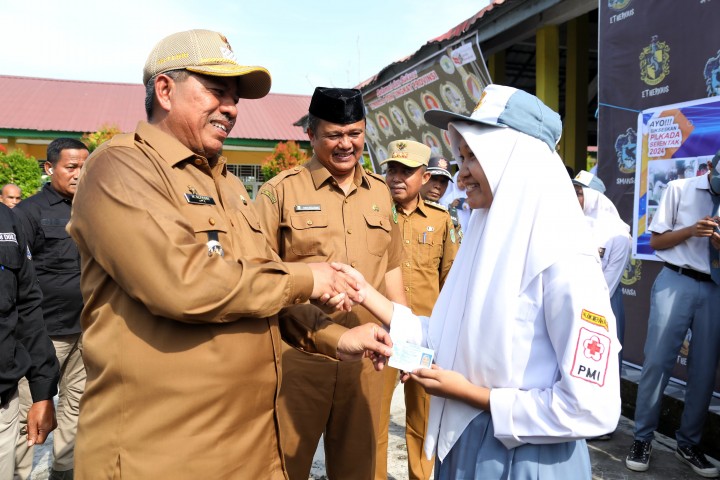 Pemkab Siak, Beri Kemudahan Layanan Pembuatan E-KTP Bagi Pelajar Usia 17 Tahun