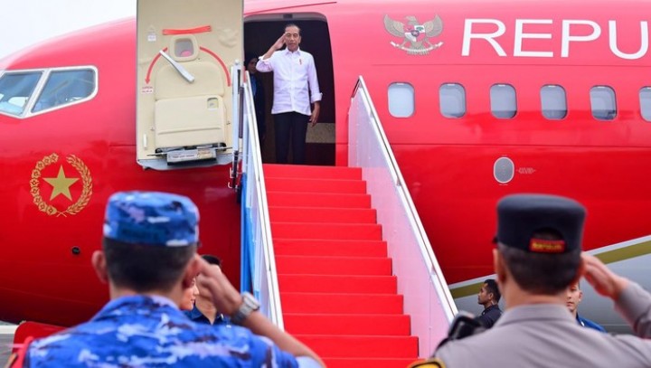 Jokowi ke Riau Resmikan Jalan Tol Pekanbaru-Padang hingga Lakukan Hal Ini di Dumai.(X/@Jokowi)