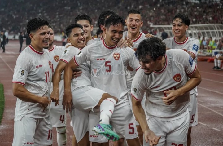 Rangking FIFA Timnas Indonesia Naik usai Kalahkan Filipina dan Lolos ke Putaran Ketiga Kualifikasi Piala Dunia 2026. (X/@Riweh_Banget)