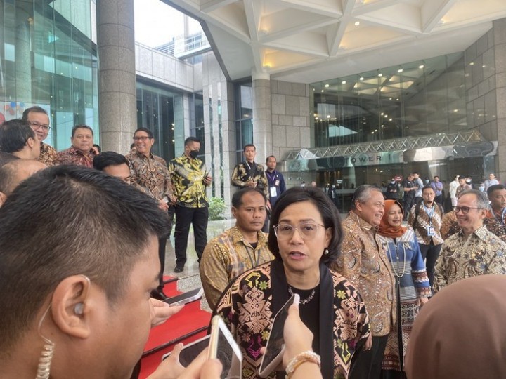 Sri Mulyani Ditatar Senator Soal Target Pajak Prabowo Selaku Presiden Terpilih, Begini Kata Menkeu...