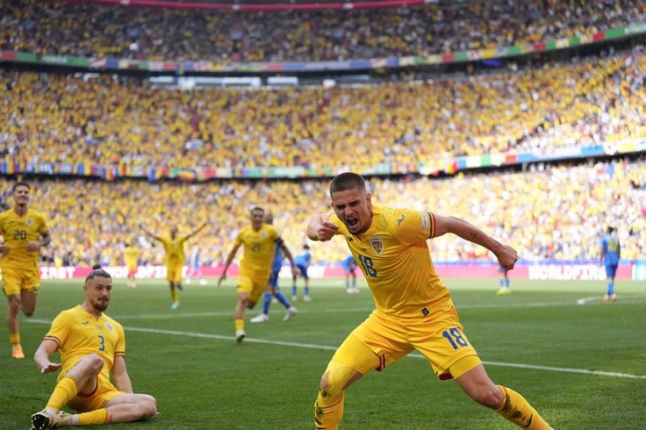 Hasuk Euro 2024: Rumania Hajar Ukraina 3-0. (X/Foto)