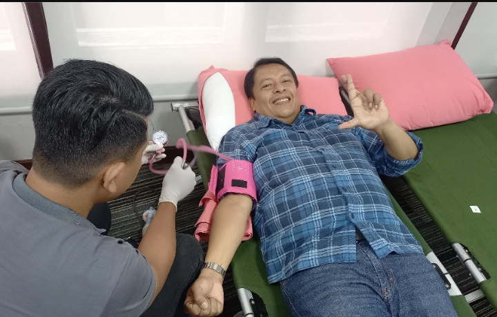 Karyawan XL Axiata Gelar Donor Darah, Pemeriksaan Kesehatan dan Sharing Session